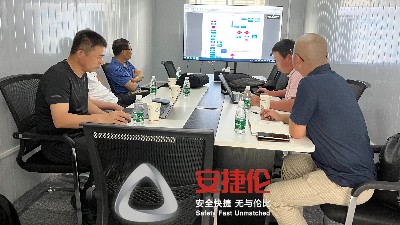 大連密封件O型圈客戶到訪安捷倫參觀考察全自動(dòng)滾噴機(jī)